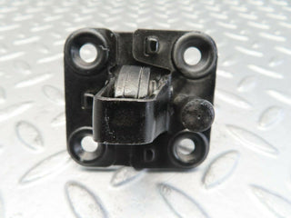 11556 Mercedes-Benz C123 230CE Coupe Bonnet Lock Catch