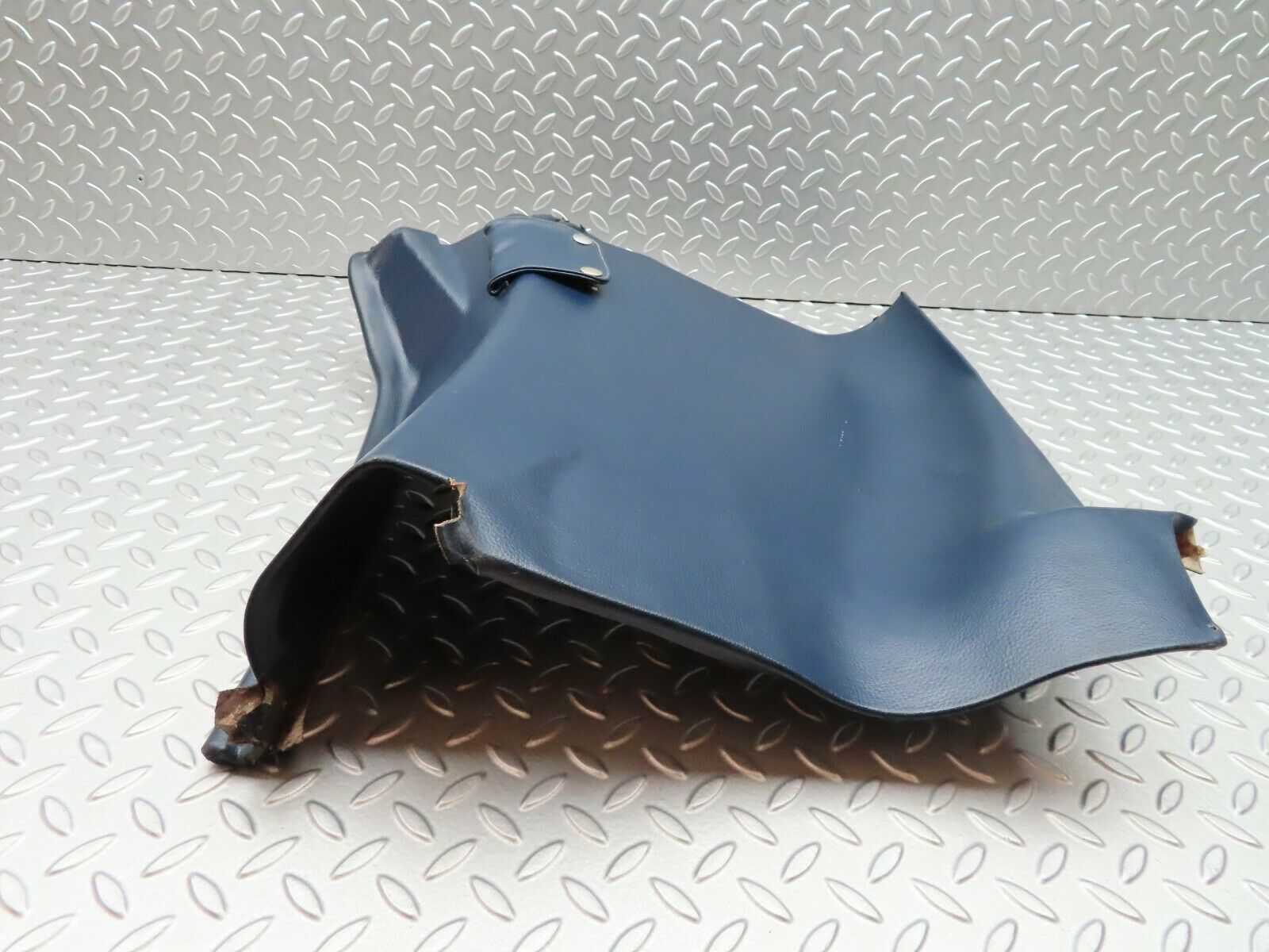 5090 Mercedes-Benz R107 350SL Coupe Rear Right Interior Card Panel