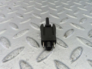 10401 Mercedes-Benz W201 190E Door Contact Switch 0015458714