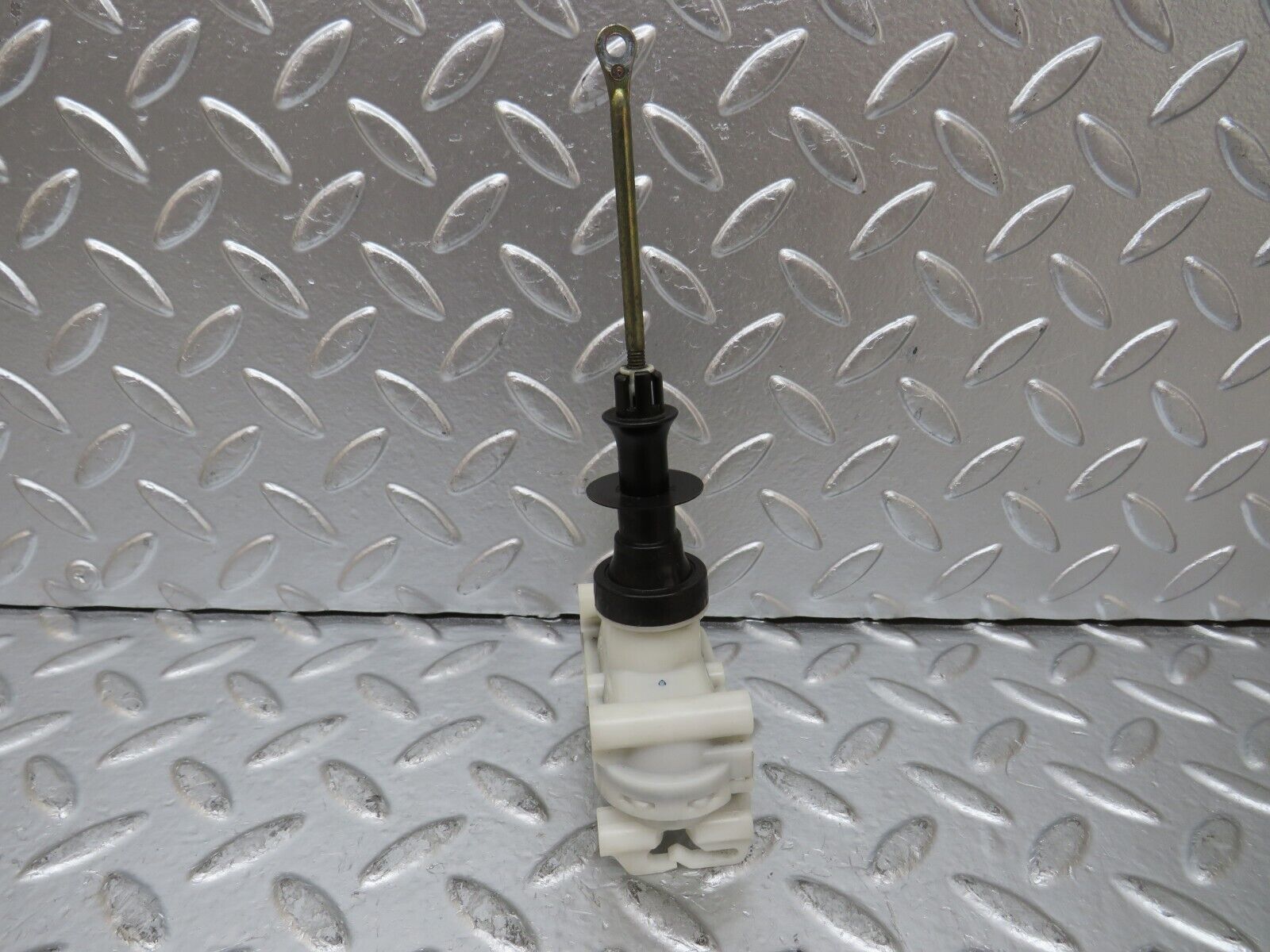 25315 Mercedes-Benz W201 190D Rear Left Door Lock Actuator