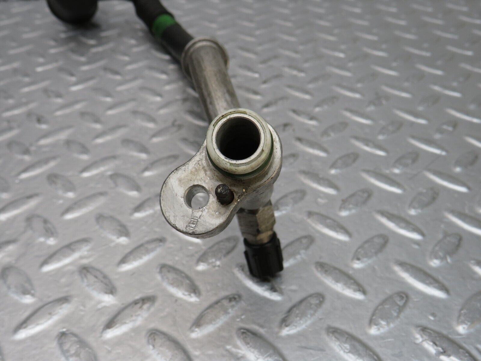 35045 Mercedes-Benz W210 320E Air Conditioning Hose Pipe 1122301456