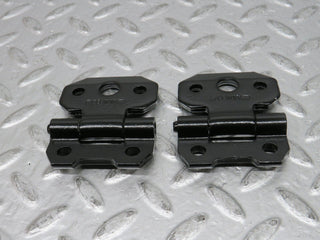 31784 Mercedes-Benz W201 190LE 1.8L Right Door Hinge Pair