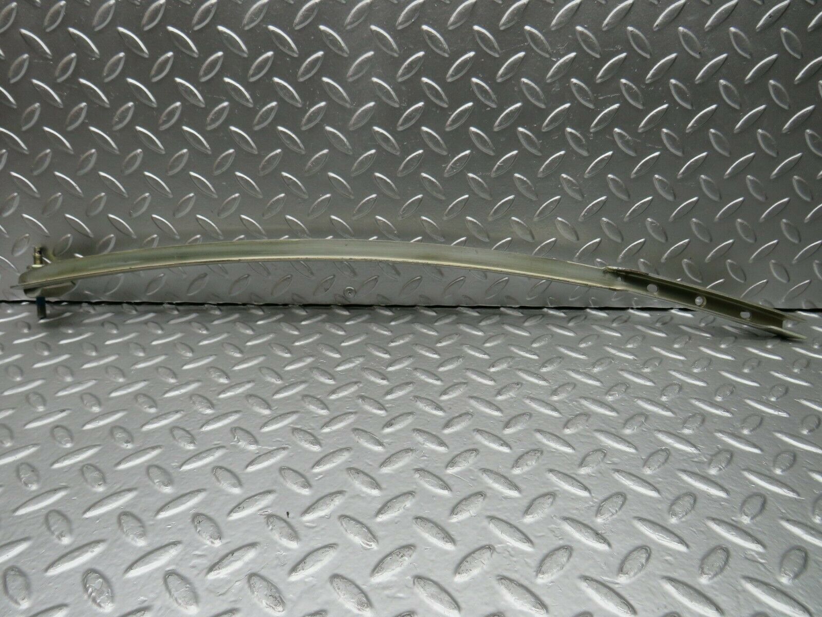 22534 Mercedes-Benz C124 E220 Coupe Left Door Window Channel