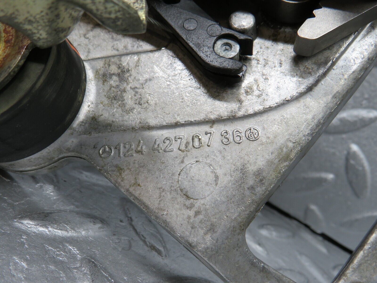 38032 Mercedes-Benz A124 320E Cabriolet Parking Brake Pedal 1244270801 1244270736