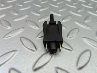 6511 Mercedes-Benz S124 E220 Wagon Door Contact Switch 0015458714