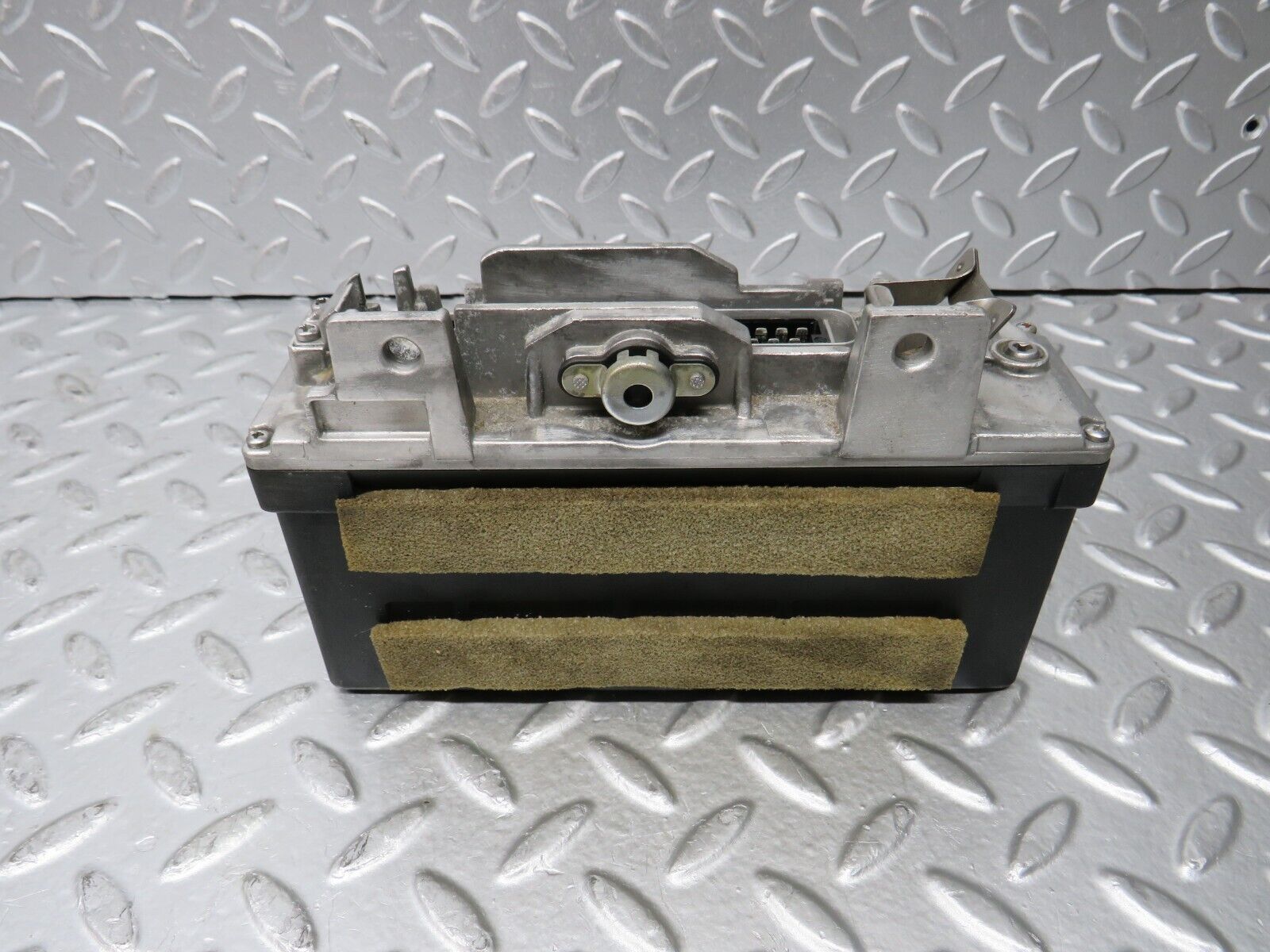 30306 Mercedes-Benz W124 230E ABS Control Unit Bosch 0055452132 0265101018