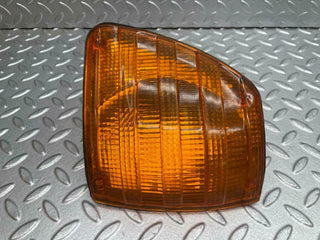 0040 Mercedes-Benz W116 350SE Left Front Indicator 1305233001