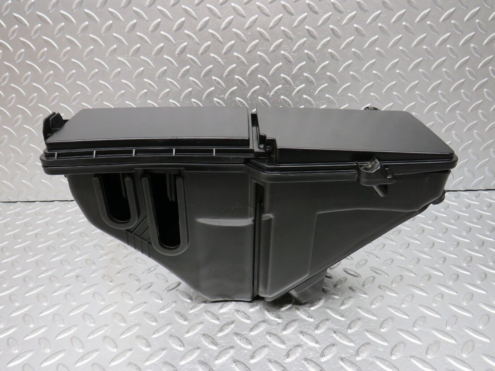 33445 Mercedes-Benz W202 C180 Fuse Box 2025455340 2025453401 2025451203