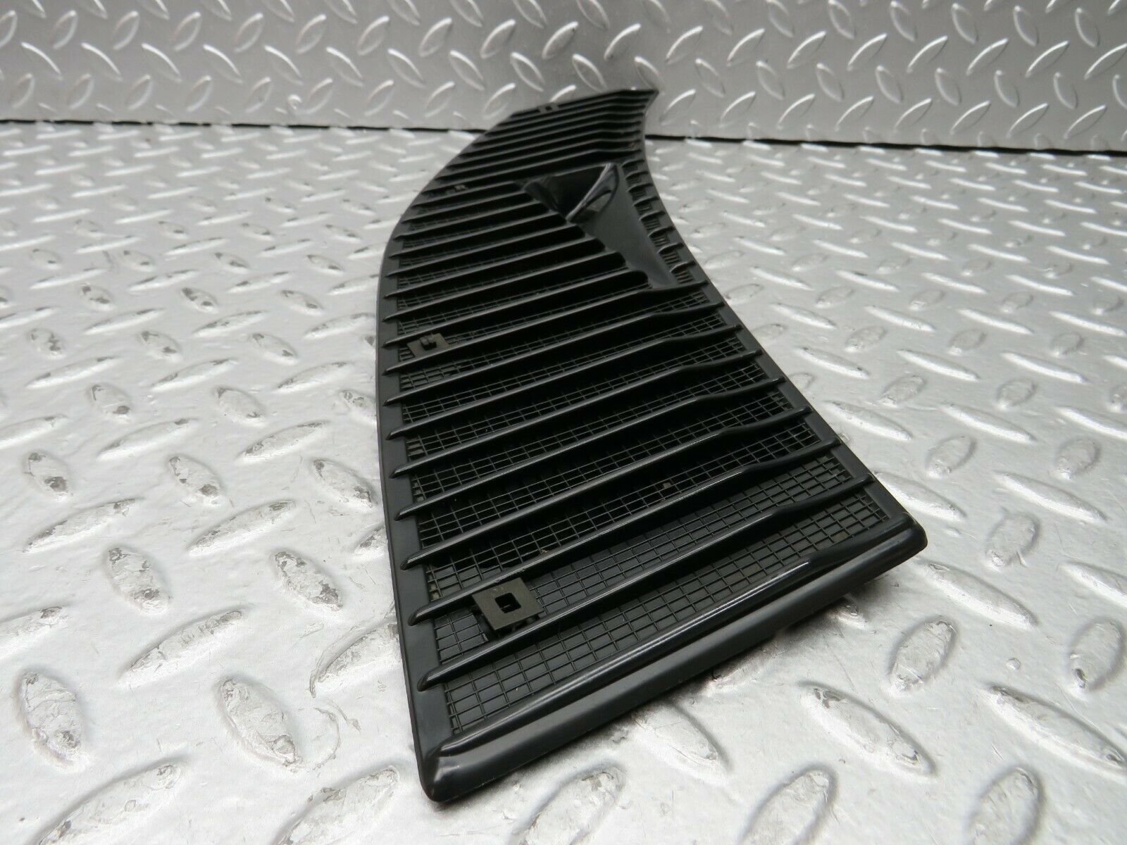 22058 Mercedes-Benz S123 280TE Wagon Air Intake Grill Right Side 1238363065