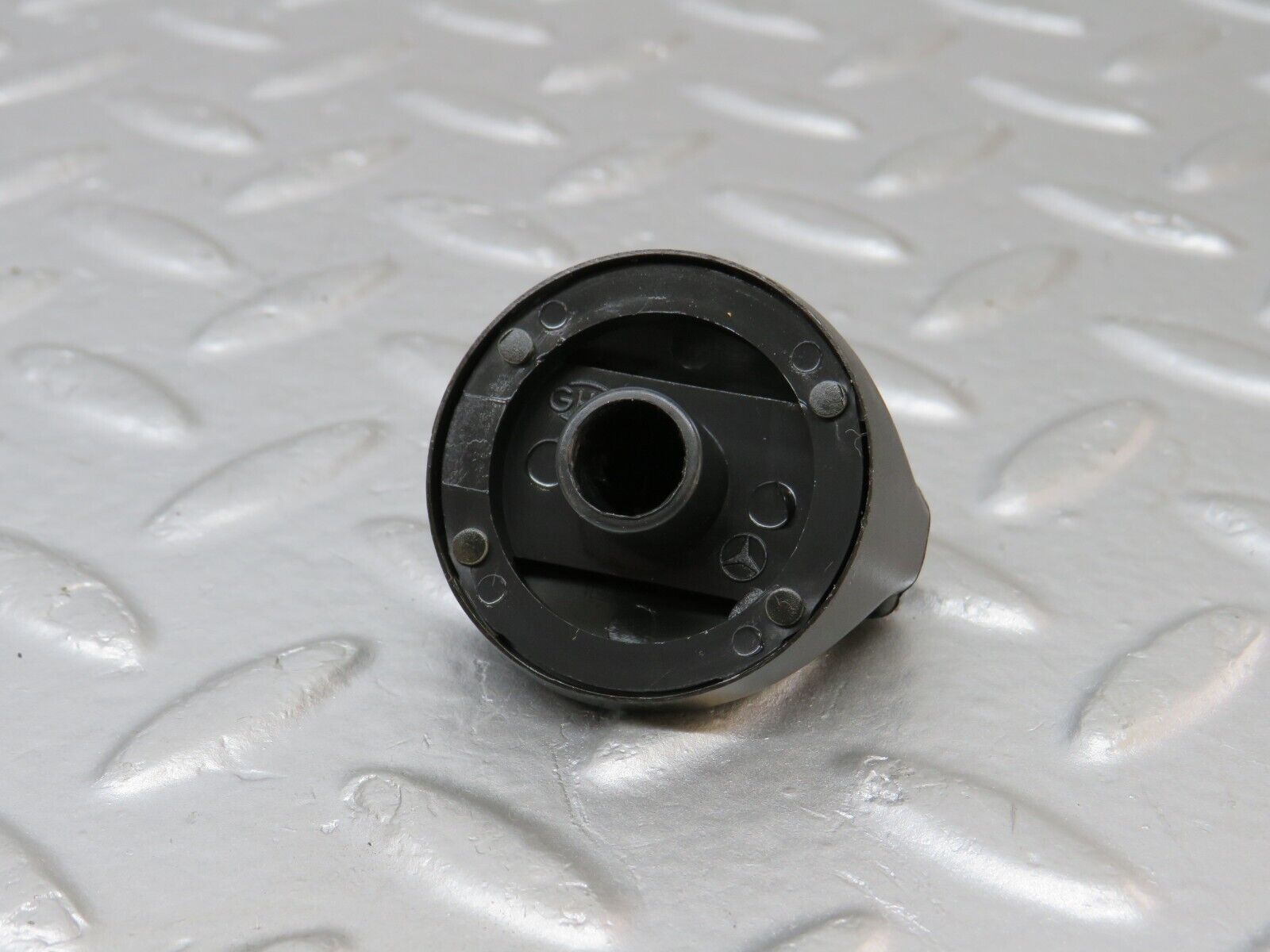 40573 Mercedes-Benz W123 300D Heater Control Knob Set