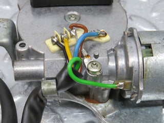 W124 Wagon rear wiper motor used OEM