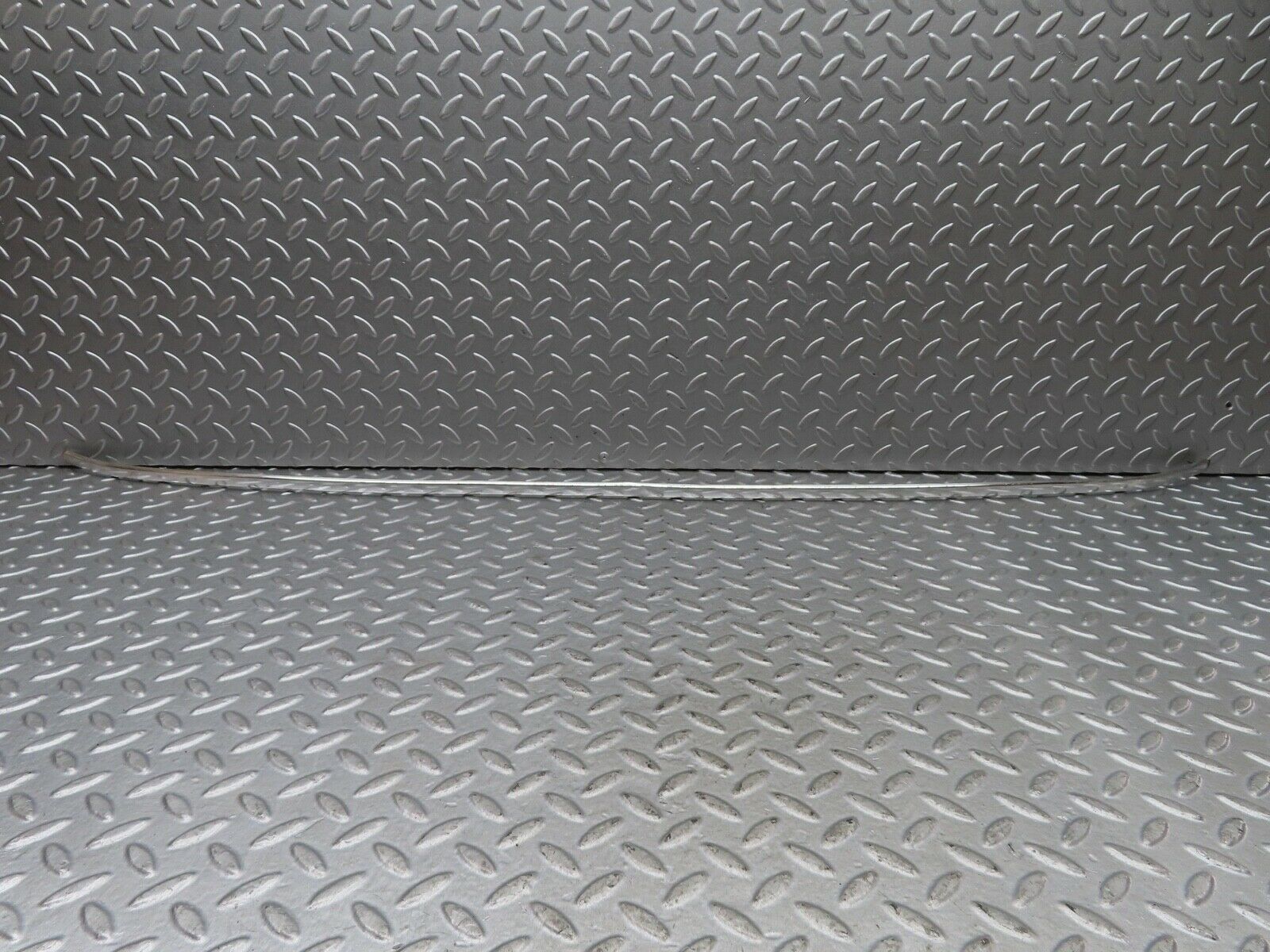 18931 Mercedes-Benz W121 190b Ponton Rear Windscreen Lower Chrome Trim