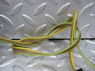 39475 Mercedes-Benz R129 320SL Coupe Steering Wheel Contact Plate 1704600049