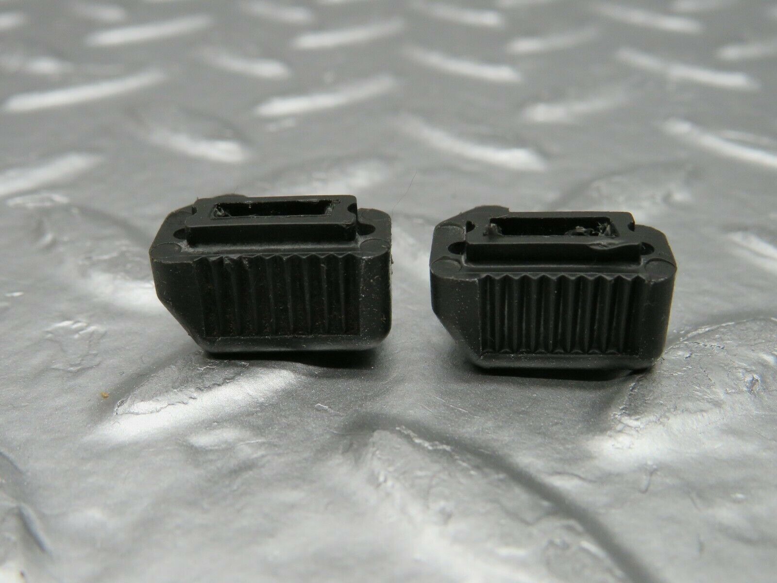 22309 Mercedes-Benz S123 280TE Wagon Heater Control Knob Set