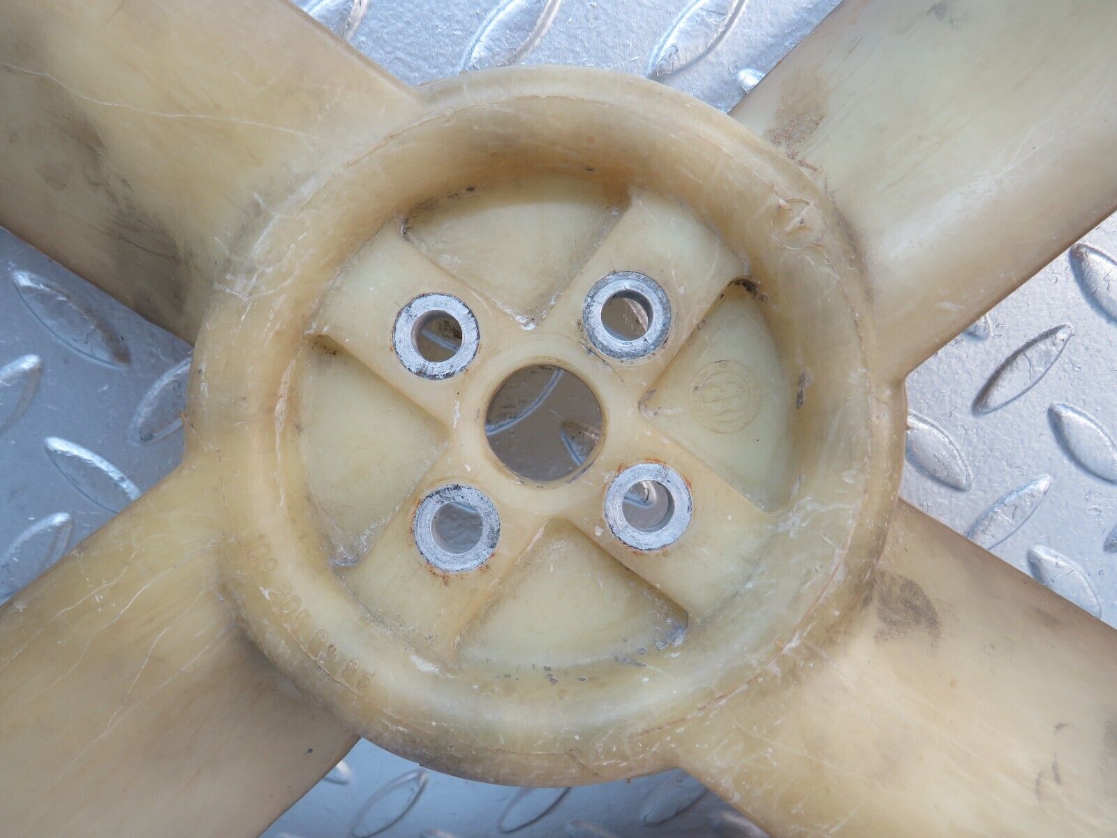 0329 Mercedes-Benz W120 Ponton Engine Cooling Fan 1082050906