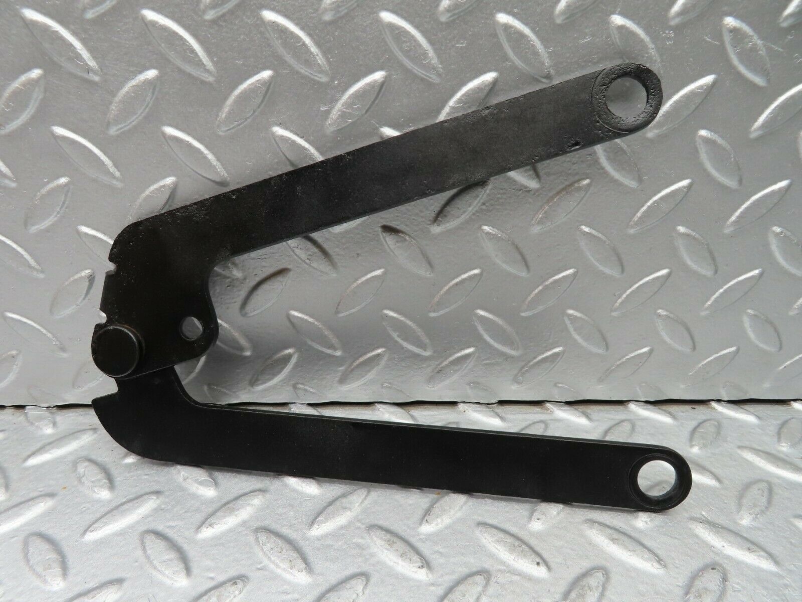 19830 Mercedes-Benz W108 280SE Bonnet Hinge Left