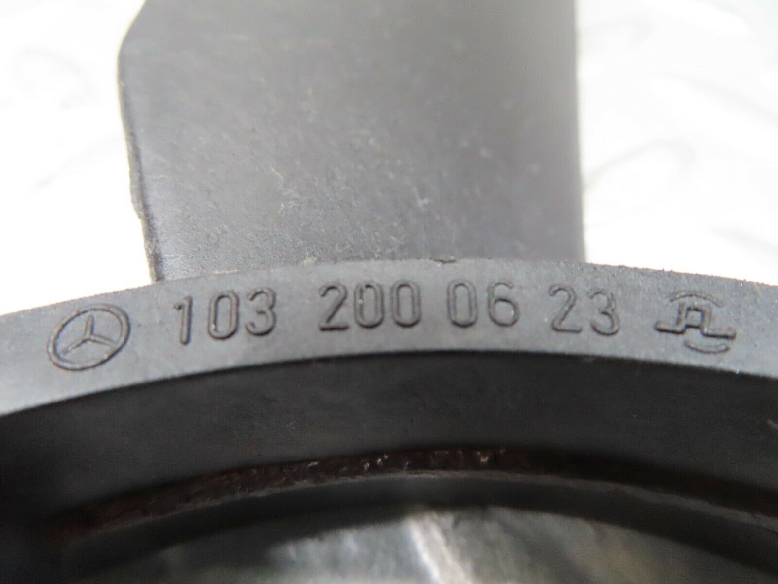 17304 Mercedes-Benz R129 300SL Coupe Engine Cooling Fan 1032000623