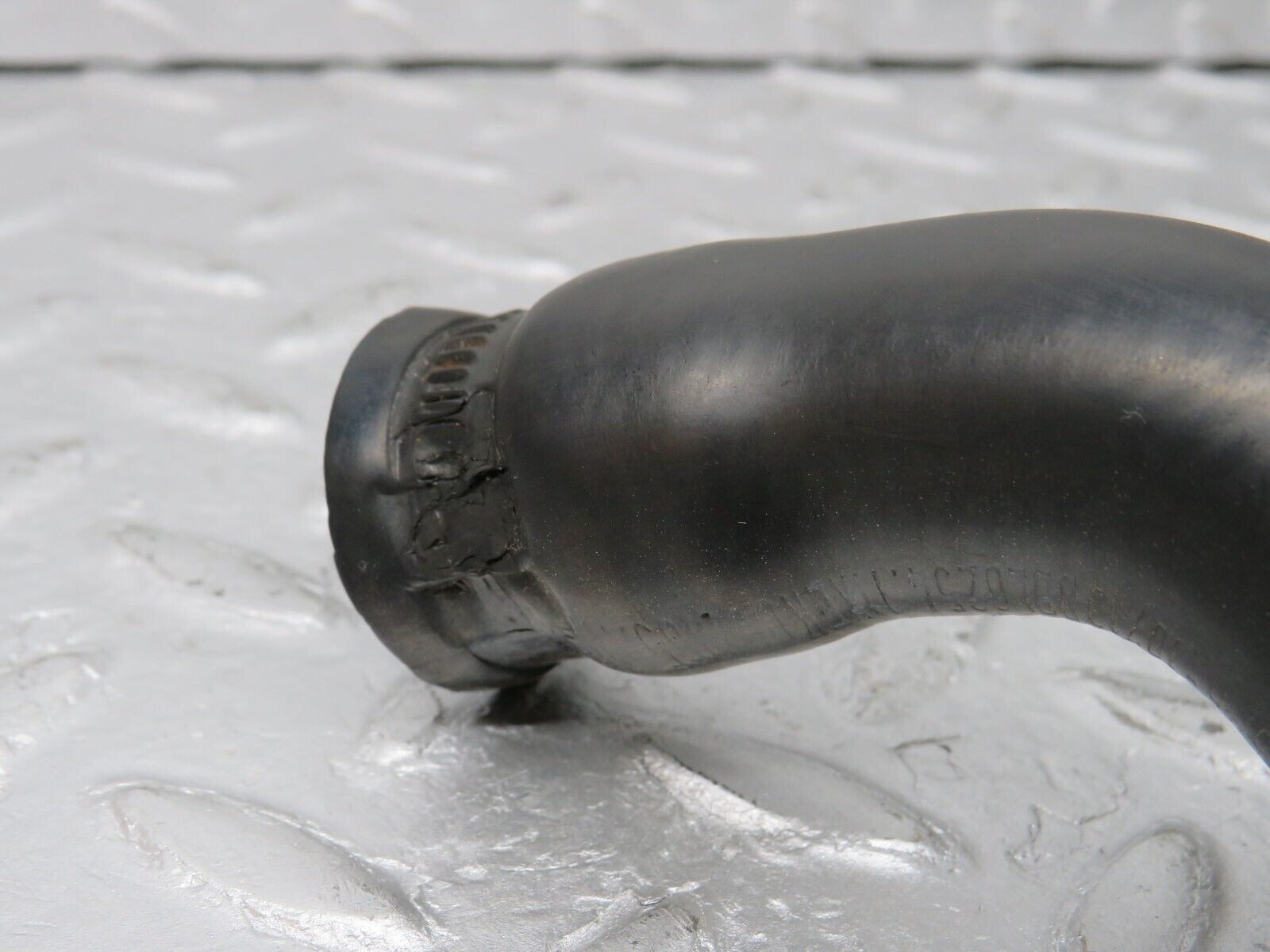 38154 Mercedes-Benz A124 320E Cabriolet Radiator Hose Pipe 1248306496