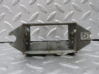 40332 Mercedes-Benz W110 230 Ashtray Frame
