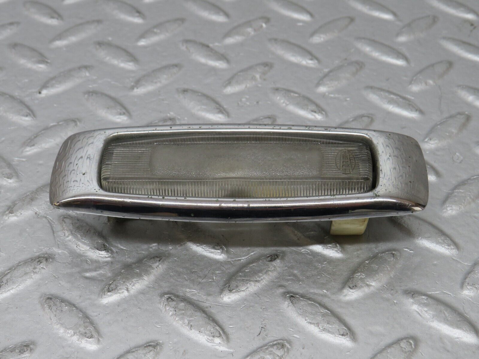 35706 Mercedes-Benz W108 Rear Interior Dome Light