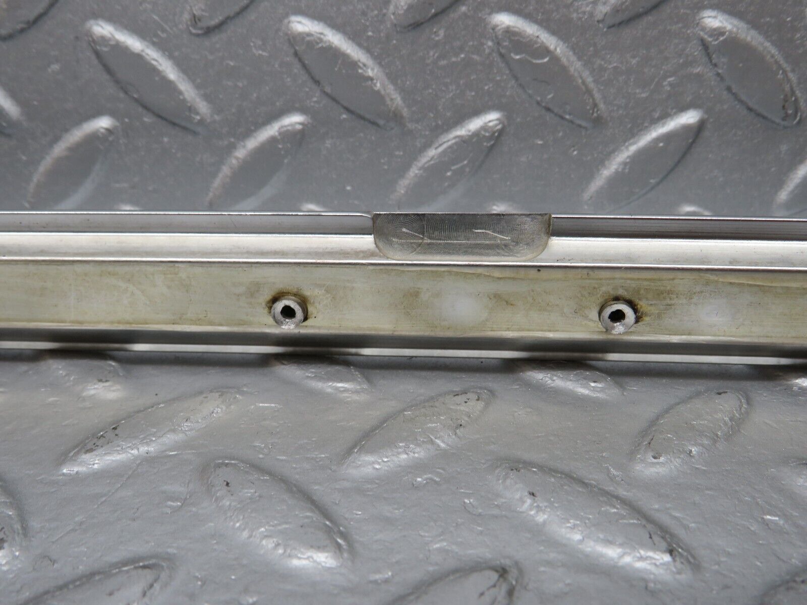 40204 Mercedes-Benz R107 Hardtop Roof Chrome Left Side