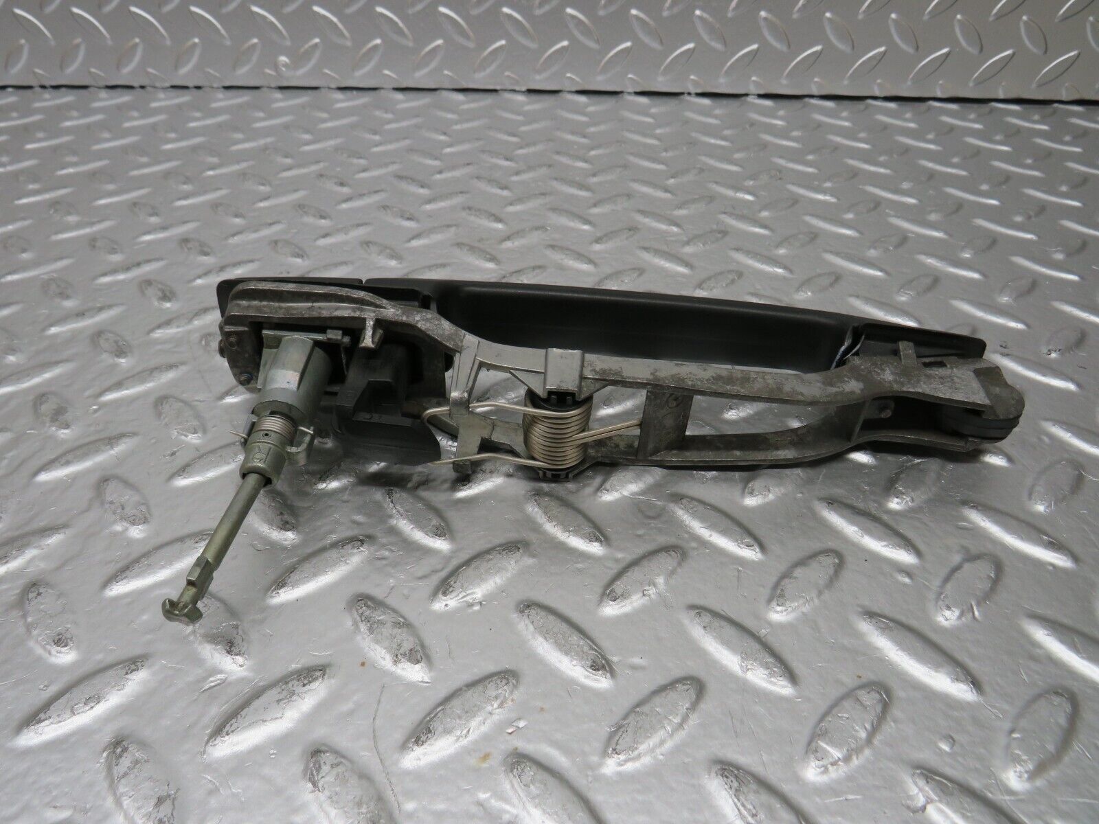 25207 Mercedes-Benz W201 190D Exterior Door Handle Front Right No Key