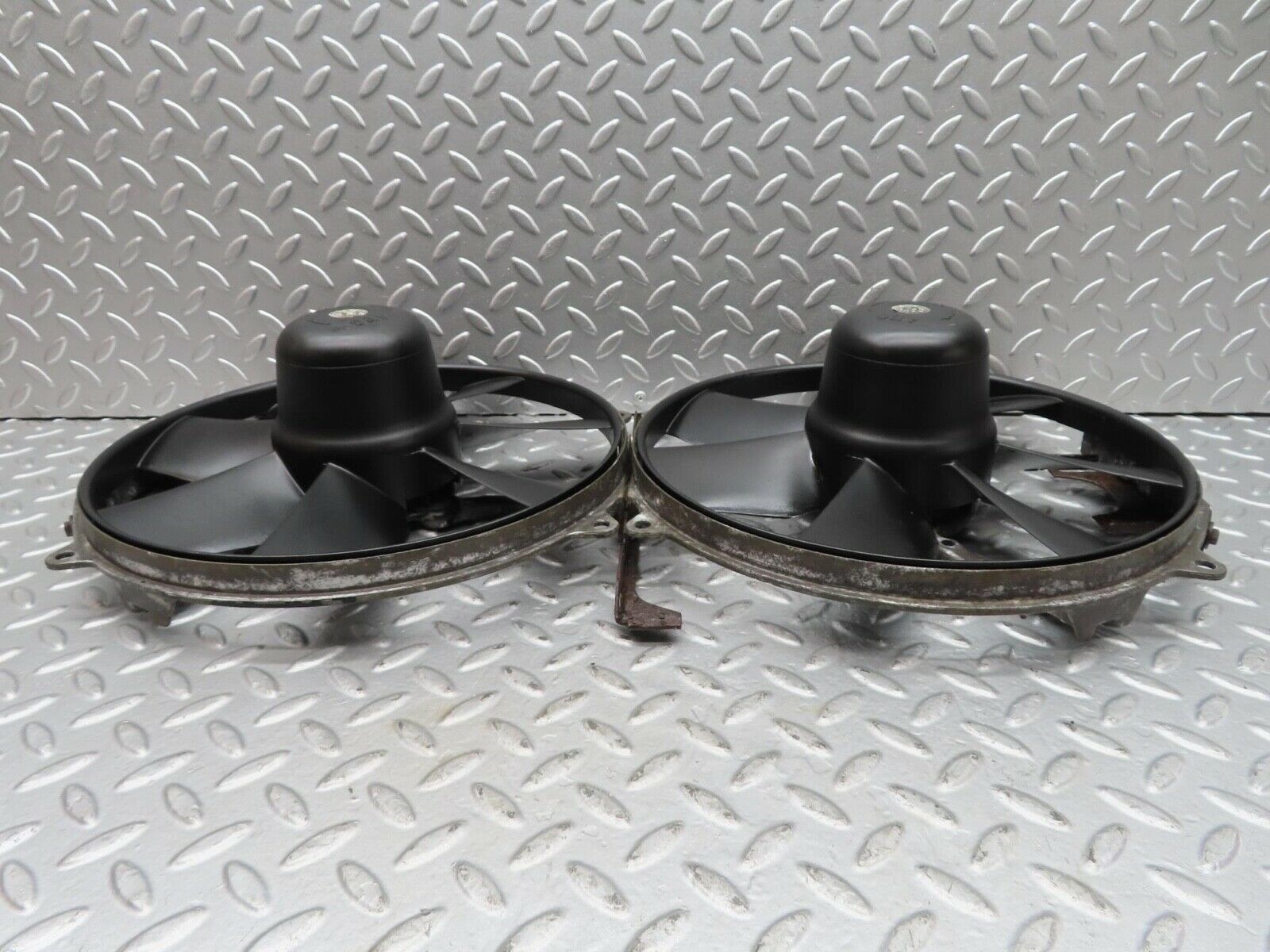 15154 Mercedes-Benz W140 S320 Engine Cooling Fan