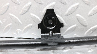 37231 Mercedes-Benz C126 420SEC Coupe Front Lock Carrier Panel Reinforcement