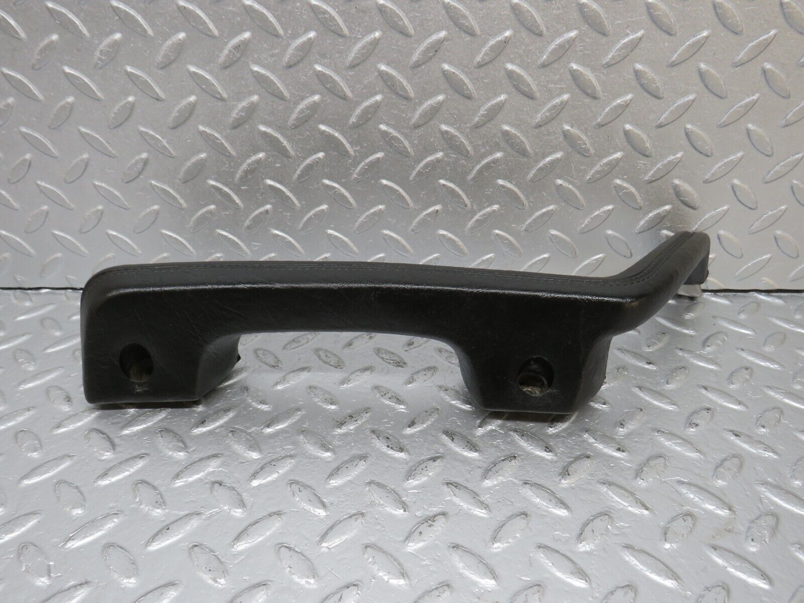40555 Mercedes-Benz W123 300D Front Left Interior Door Handle Black 1239701701