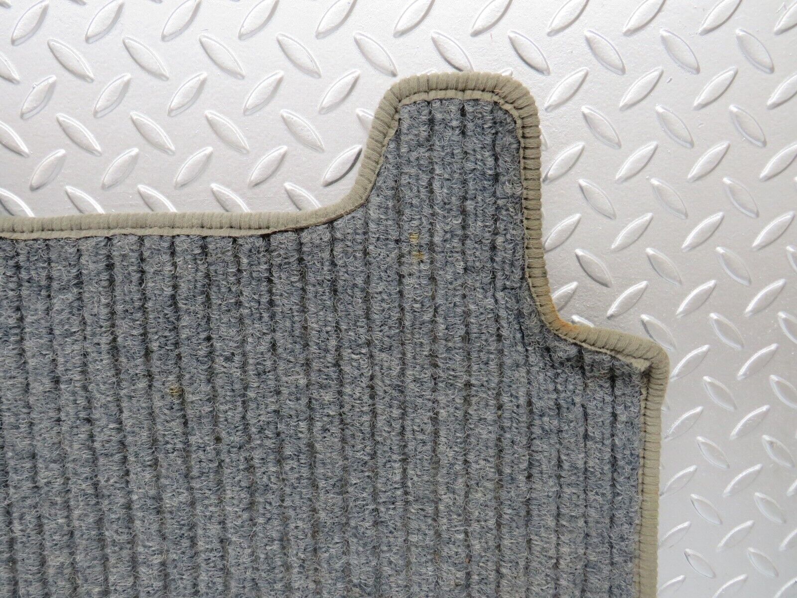 32335 Mercedes-Benz S124 300TE Wagon Rear Left Floor Carpet Mat Grey
