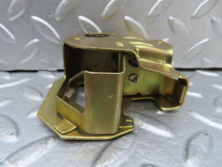 W123 trunk lock used OEM