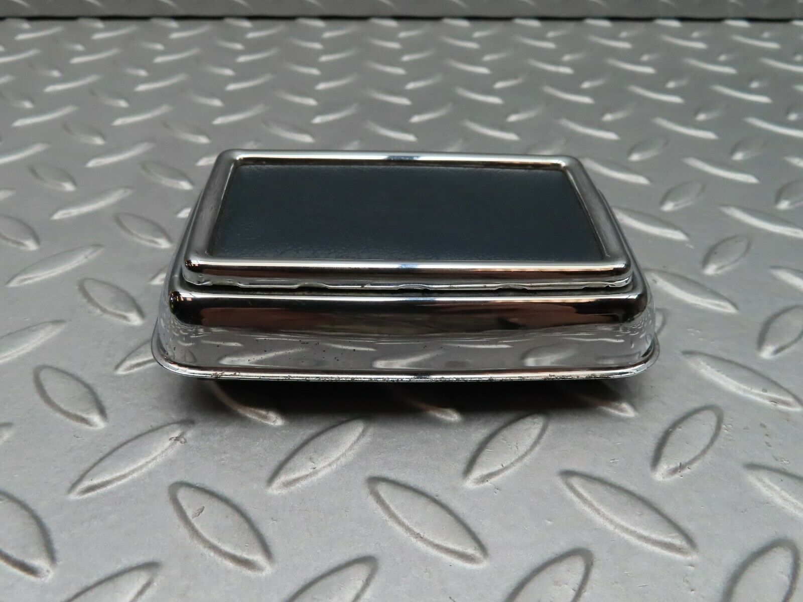 3426 Mercedes-Benz W108 280SE Rear Ashtray Blue