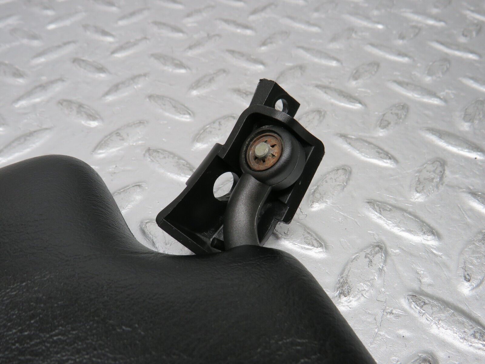 37783 Mercedes-Benz A124 320E Cabriolet Sun Visor Black Right