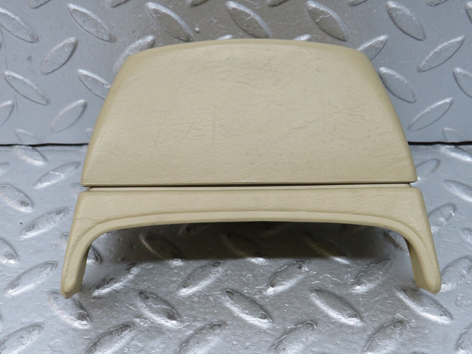 36663 Mercedes-Benz W201 190E 2.0L Rear Ashtray Beige