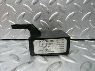 W110 Fintail Heckflosse rear heated window relay used OEM