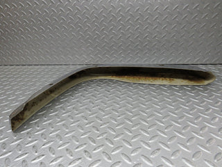 37670 Mercedes-Benz W109 300SEL Front Right Upper Bumper Corner