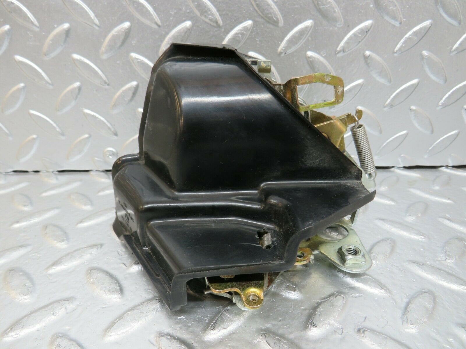 23953 Mercedes-Benz W123 280E Rear Left Door Lock Mechanism 1237330108