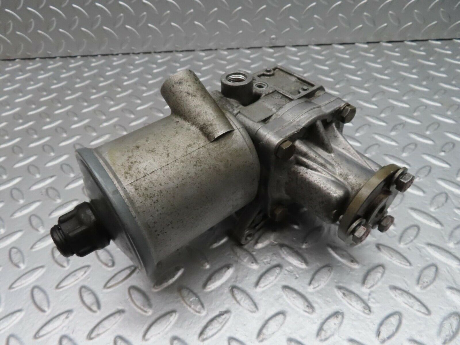 14970 Mercedes-Benz W140 S320 Power Steering Pump 7682501121 1404600580