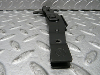 21788 Mercedes-Benz W126 300SE Handbrake Regulator