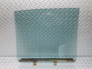 40782 Mercedes-Benz W123 300D Rear Left Door Window Glass