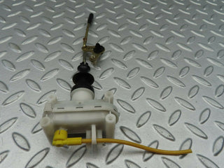W124 Wagon door lock vacuum actuator rear left used OEM