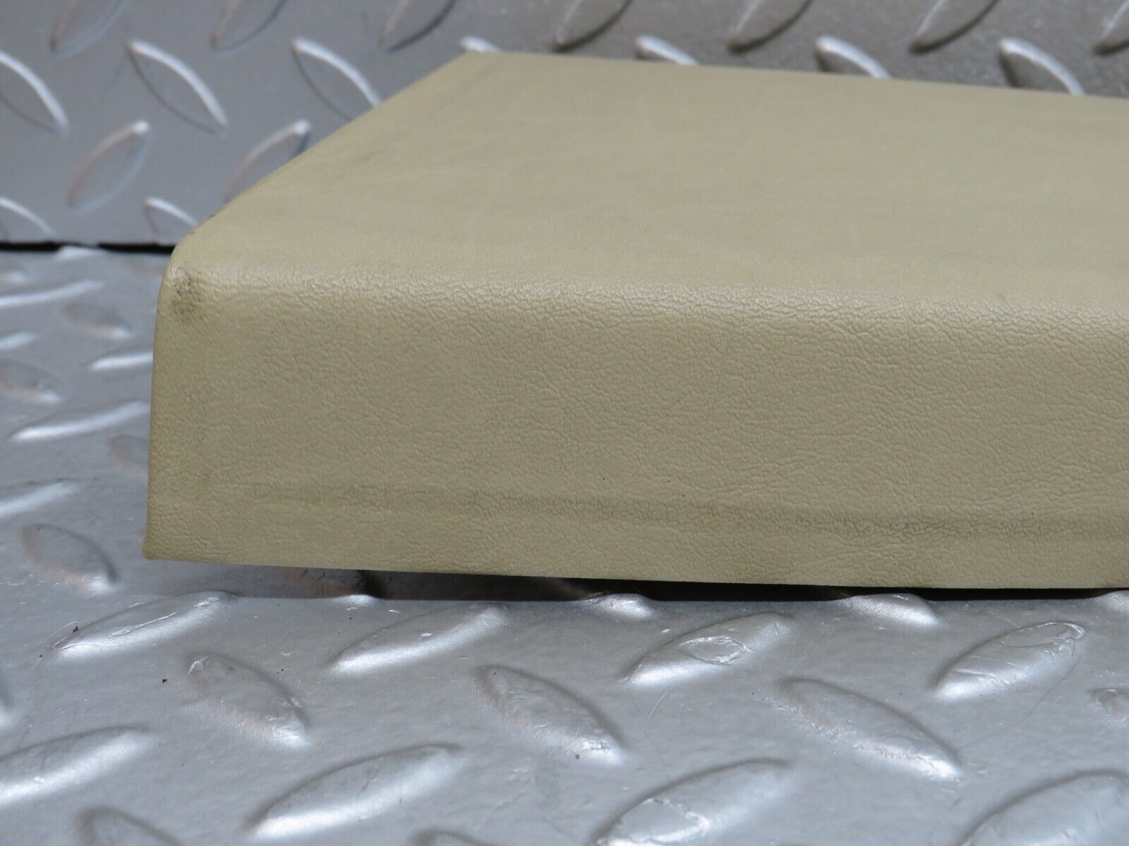 38711 Mercedes-Benz W201 190E 2.6L B Pillar Cover Left Beige 2016921789 2016920044