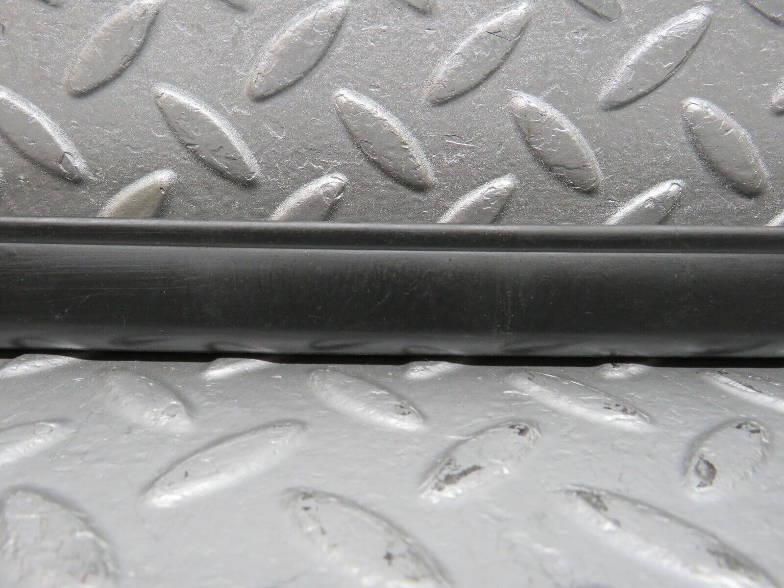 40126 Mercedes-Benz R107 350SL Front Left Fender Wing Lower Trim