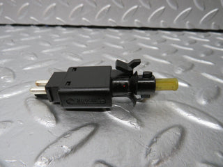 34058 Mercedes-Benz W124 260E Brake Light Switch 0005457709