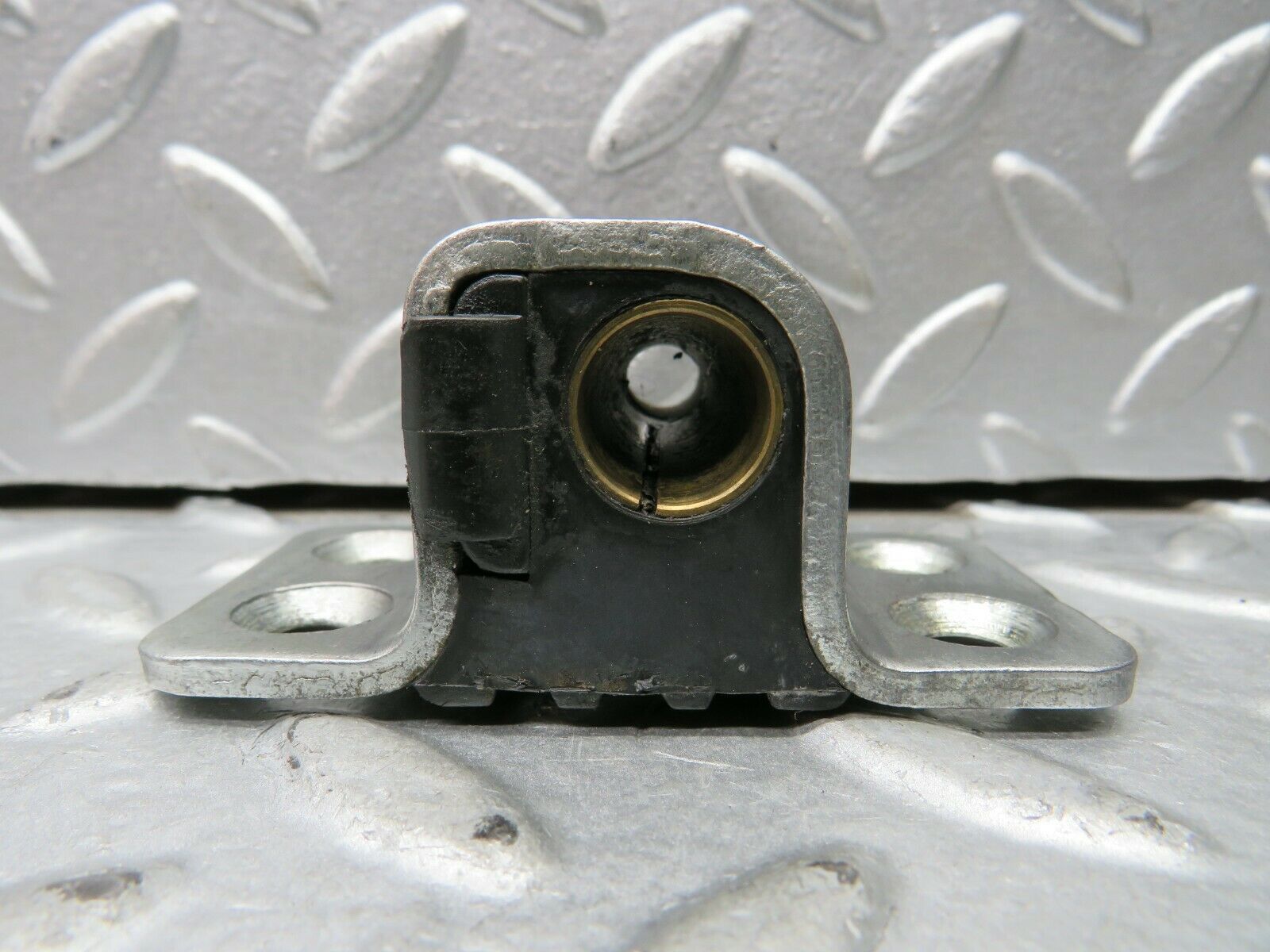 22168 Mercedes-Benz S123 280TE Wagon Door Lock Latch Left Side