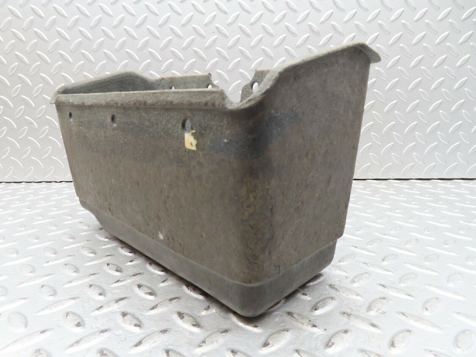 15875 Mercedes-Benz W123 280E Glove Box 1236890491