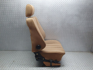 41374 Mercedes-Benz W124 200E Front Right Driver Side Seat Palomino 1249101050