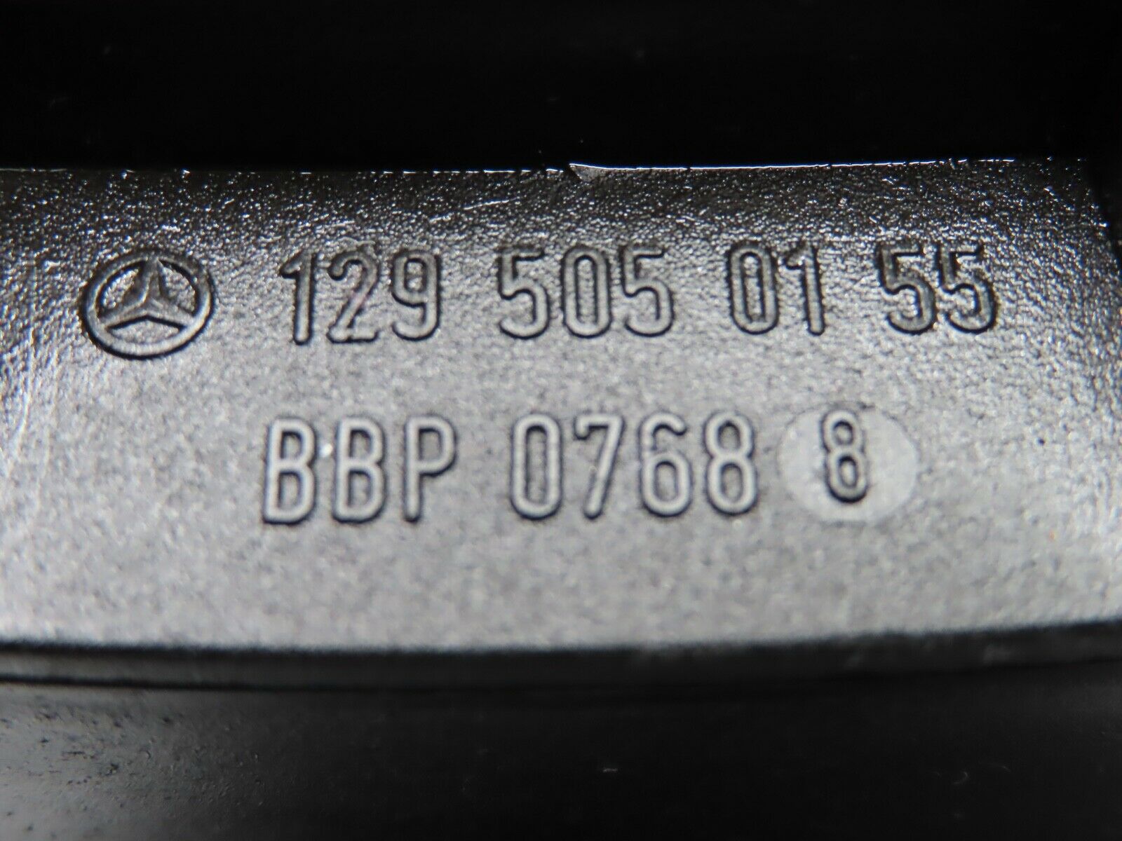 20029 Mercedes-Benz R129 300SL Coupe Radiator Fan Shroud Fan Cover 1295000055