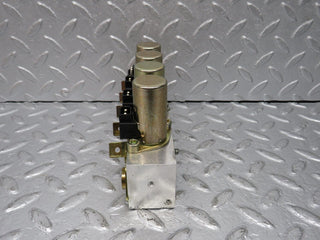 39463 Mercedes-Benz R129 320SL Coupe Roof Hydraulic Valve Left Side 1298002578