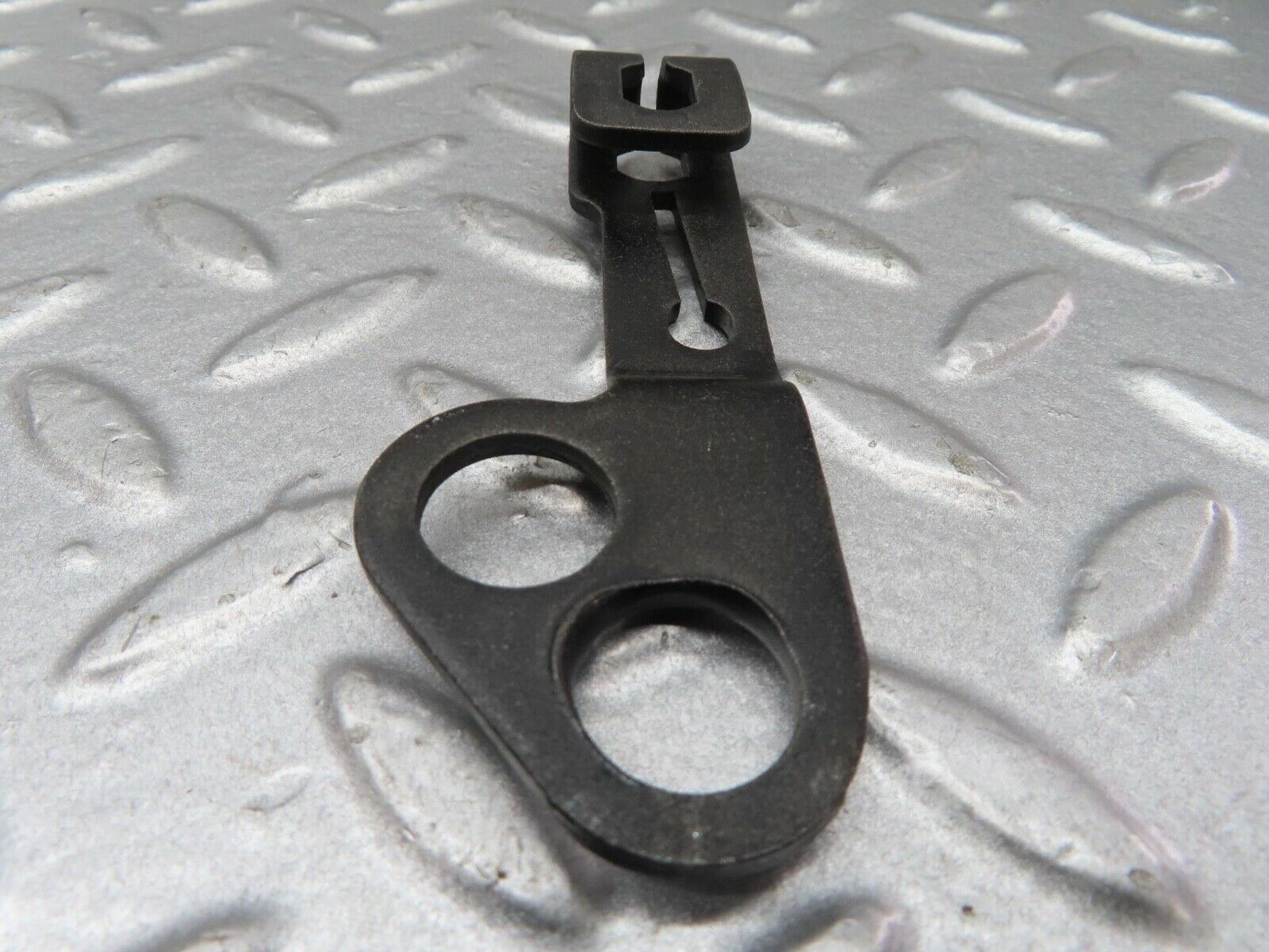 13026 Mercedes-Benz R129 300SL Coupe Gearbox Linkage Bracket